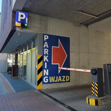Apartament Gliwice Centrum Dunikowskiego Z Garazem Bagian luar foto