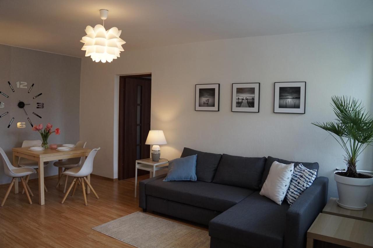 Apartament Gliwice Centrum Dunikowskiego Z Garazem Bagian luar foto